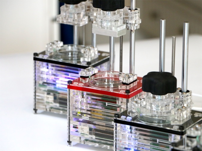[视频] iBox Nano - 世界上最小、最便宜的光固化3D打印机