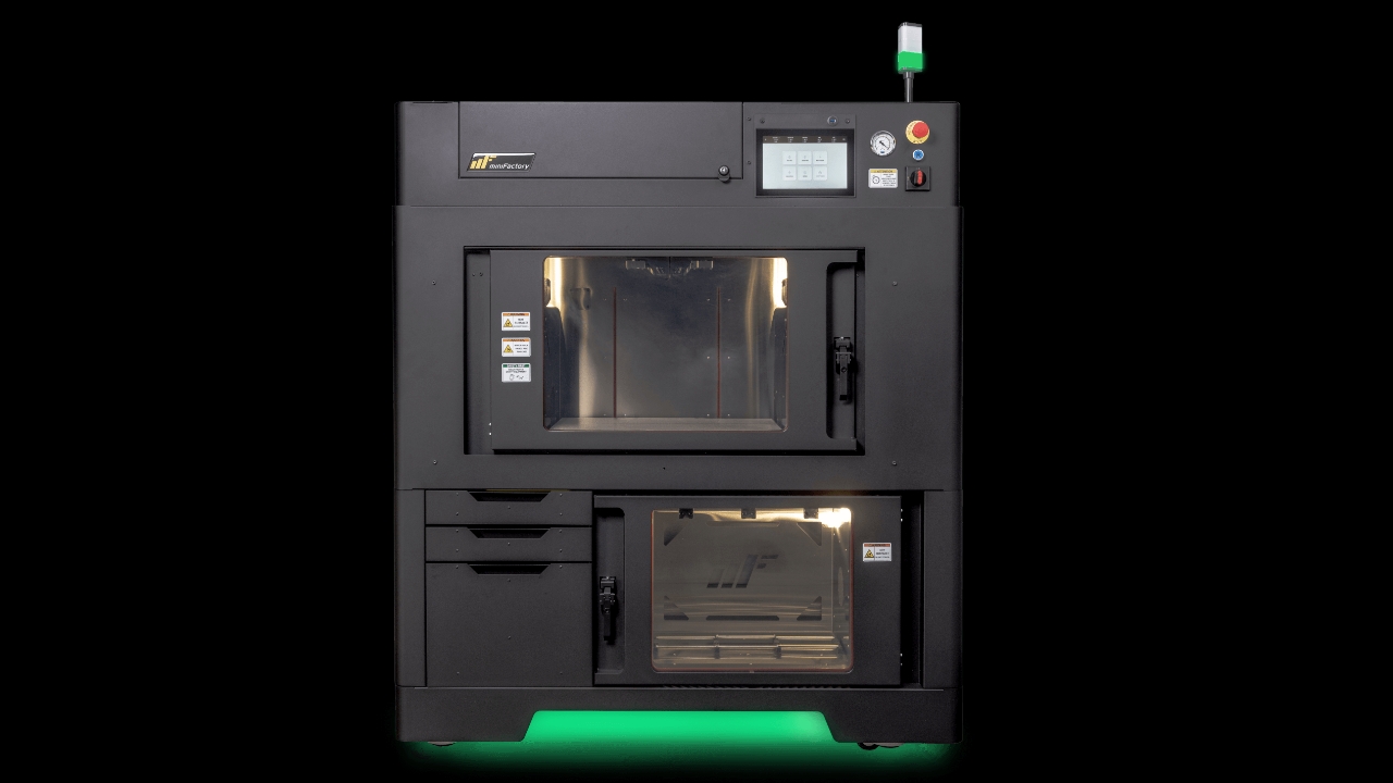 [视频] miniFactory Ignite 3D打印机：提升您的生产规模的新燃点
